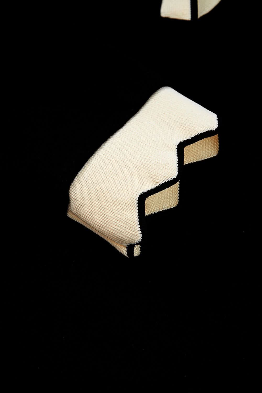 0048d74da323c16d - Rose & Ruffles