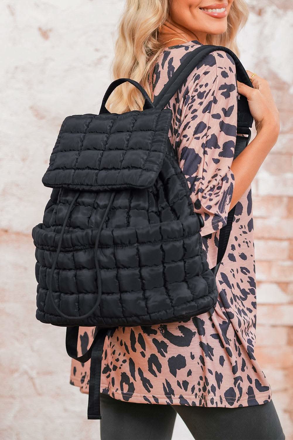 0851987bf576853e - Rose & Ruffles