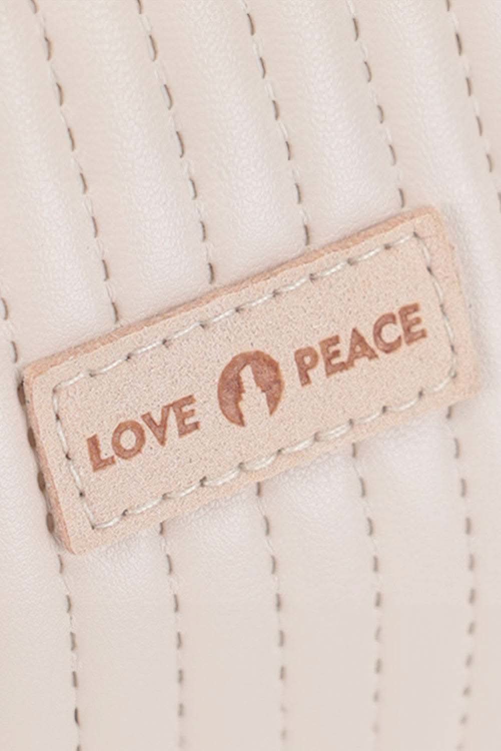 1cb1c5e24ec07a48 - Rose & Ruffles