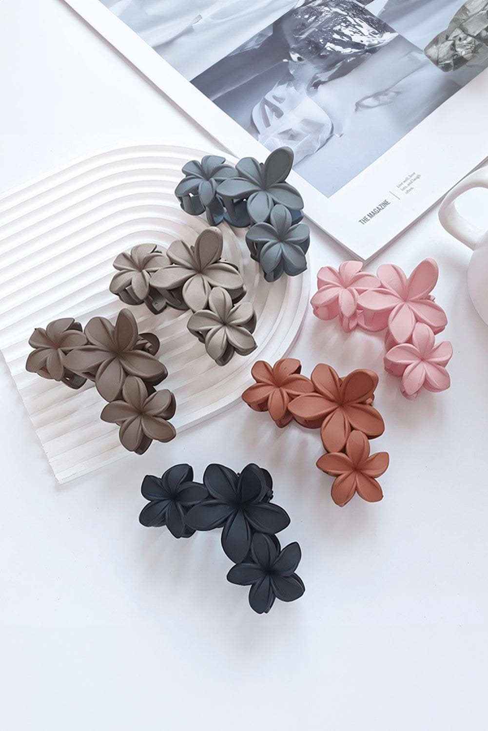 Parchment 3D Flower Plastic Resin Hair Claw (Slight Color Variations)