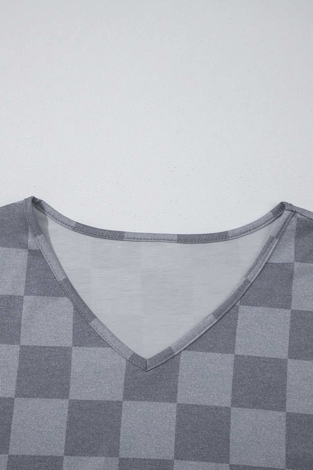 90228b102f82317e - Rose & Ruffles