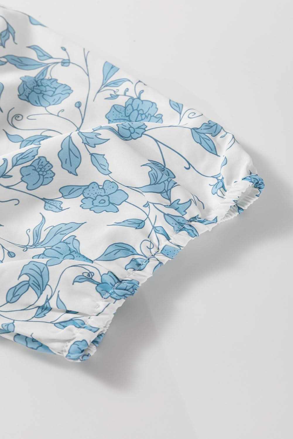 9e4a7ef373df979b - Rose & Ruffles