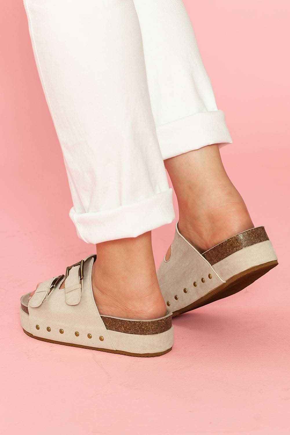 Beige Suede Buckle Decor Footbed Sandal Slippers