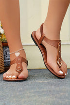 bad4bf0cac8455ee - Rose & Ruffles