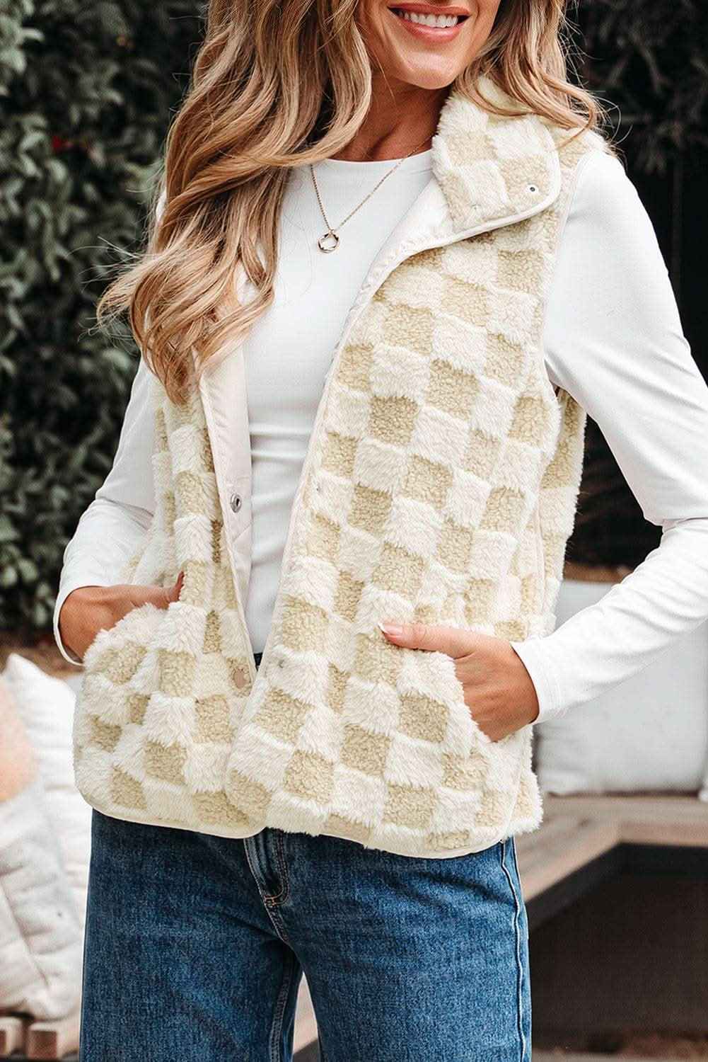 Khaki Sherpa Checkerboard Snap Button Vest Jacket With Pocket