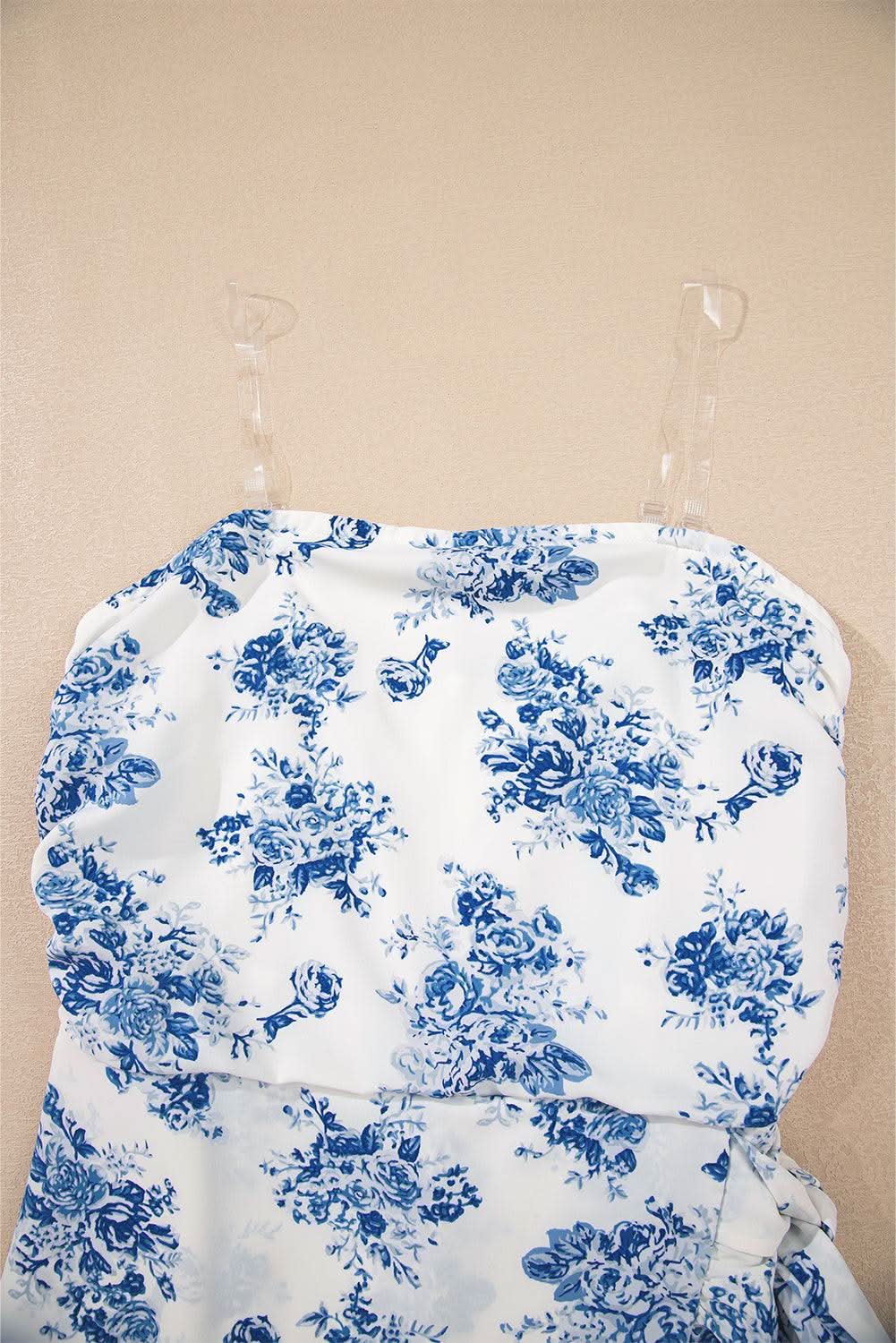 d8fa67ebf94fbbec - Rose & Ruffles