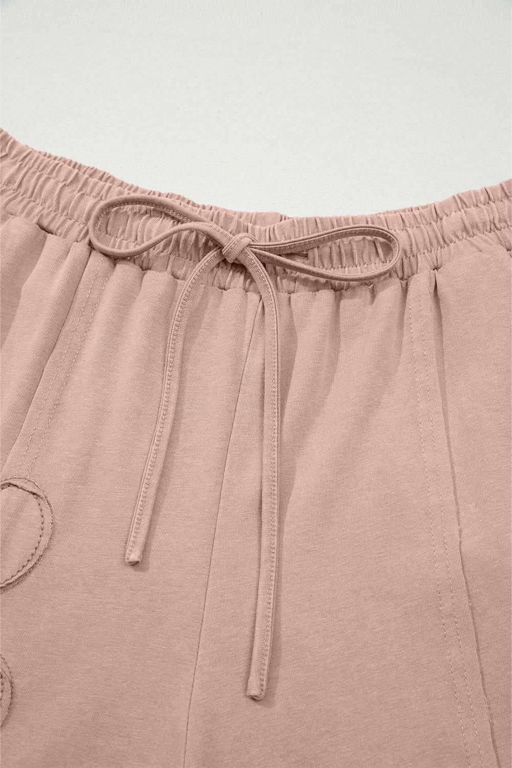 e4d0f9d4f4e2ce5f - Rose & Ruffles