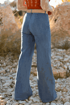 f63bd7c7e303956a - Rose & Ruffles