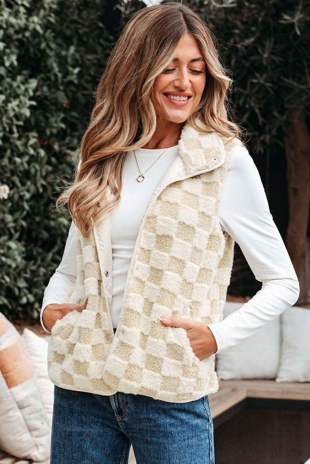 Khaki Sherpa Checkerboard Snap Button Vest Jacket With Pocket